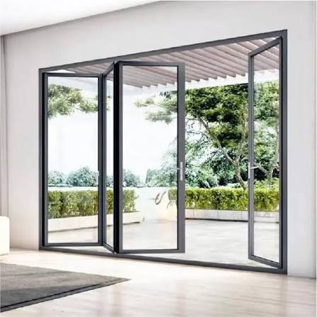 الباب المصفد